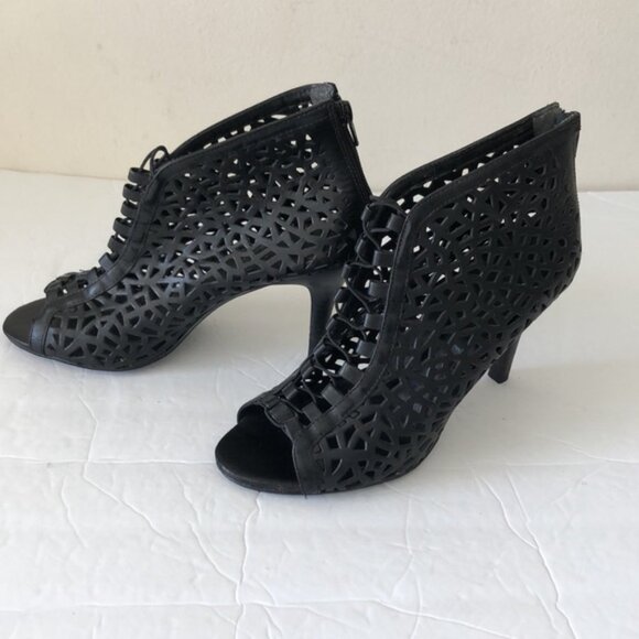 Aldo VTG Laser Cut Cage High Heel Shoes Open Toe Lacy Booties Black Sz. 39 - Picture 13 of 16